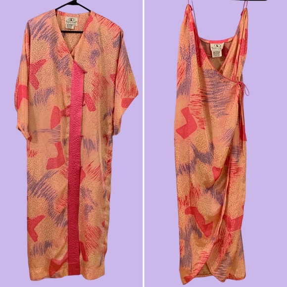 Vintage Flora Kung 2 Piece Robe and Nightgown set - Picture 1 of 7